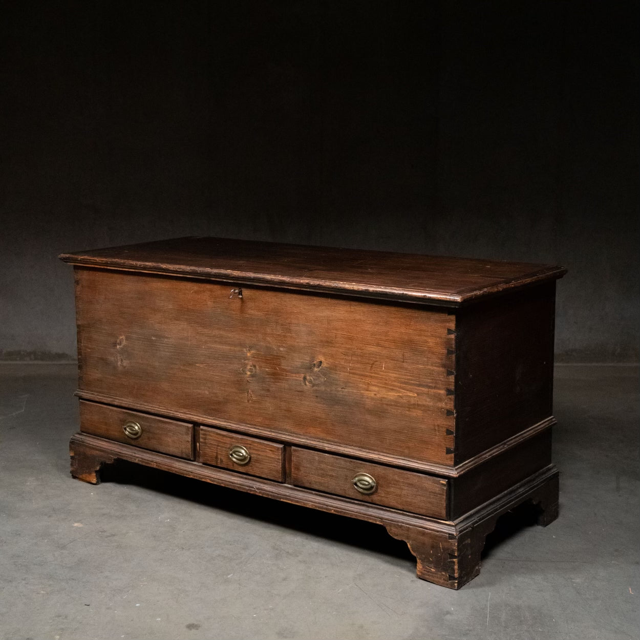 19th Century Pennsylvania Pine DOWER Wooden Chest / Blanket Box