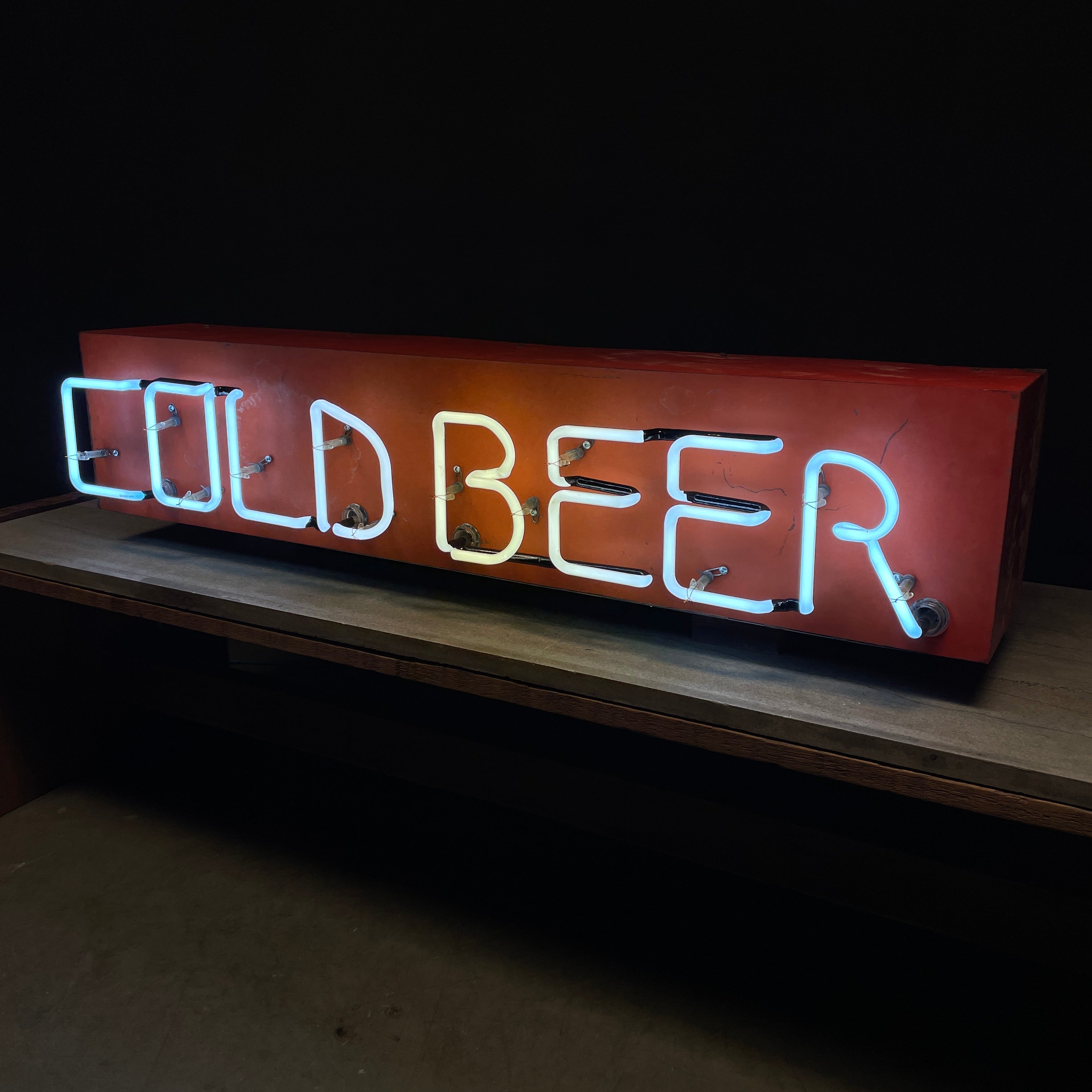 "Cold Beer" Advertising Neon Sign