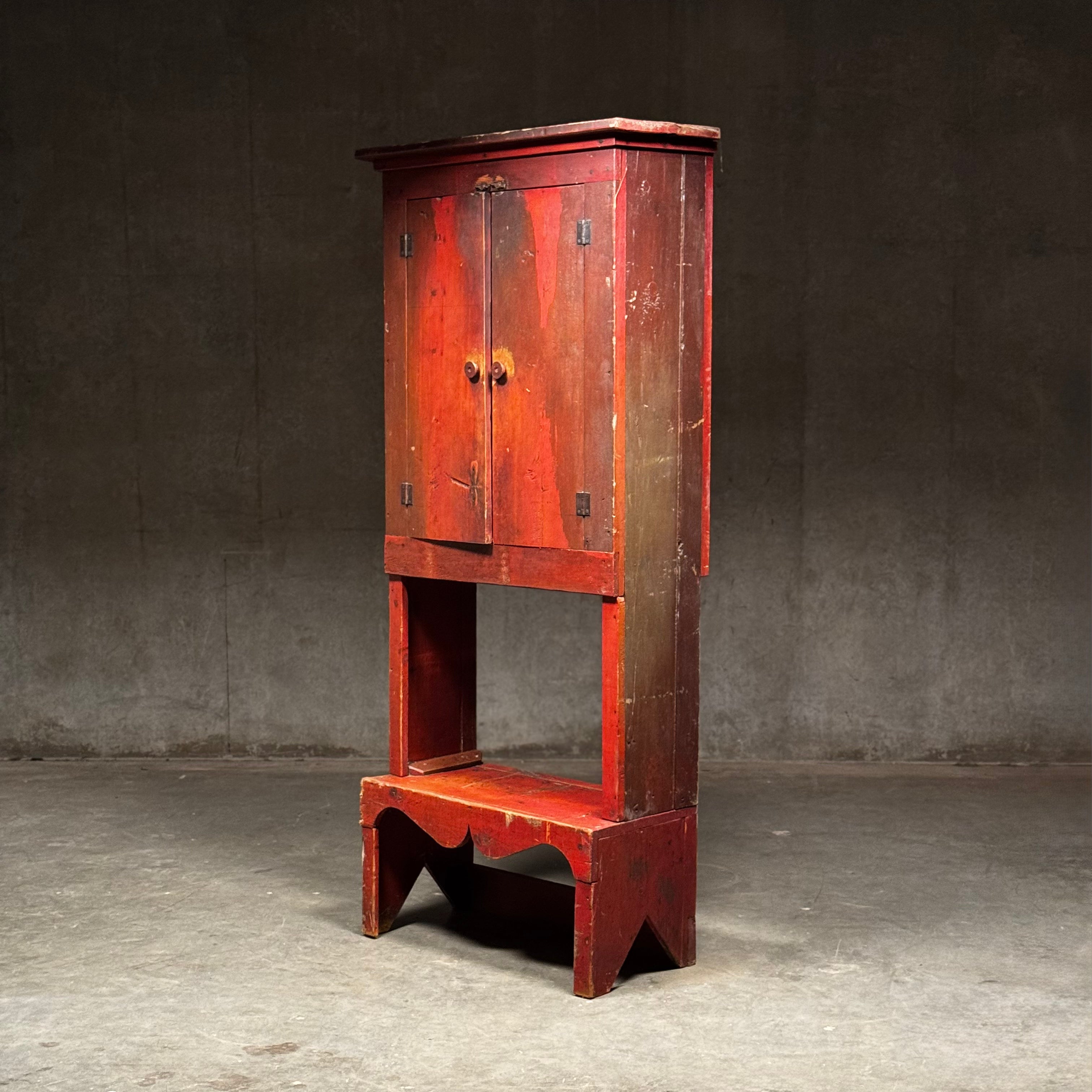 19th Century Narrow-pail Cupboard From Ottawa valley