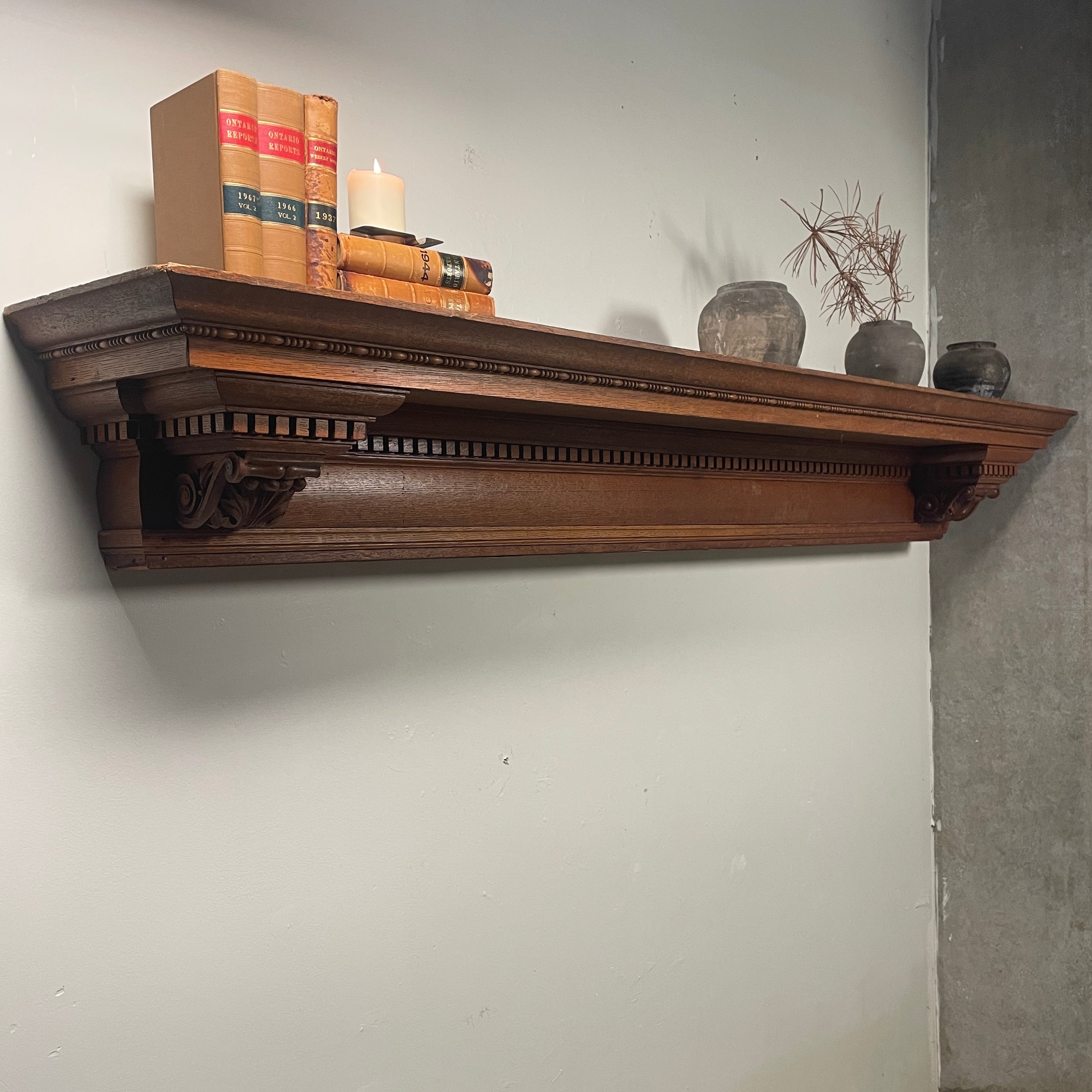 1910 Large Decorative Oak wall Shelf