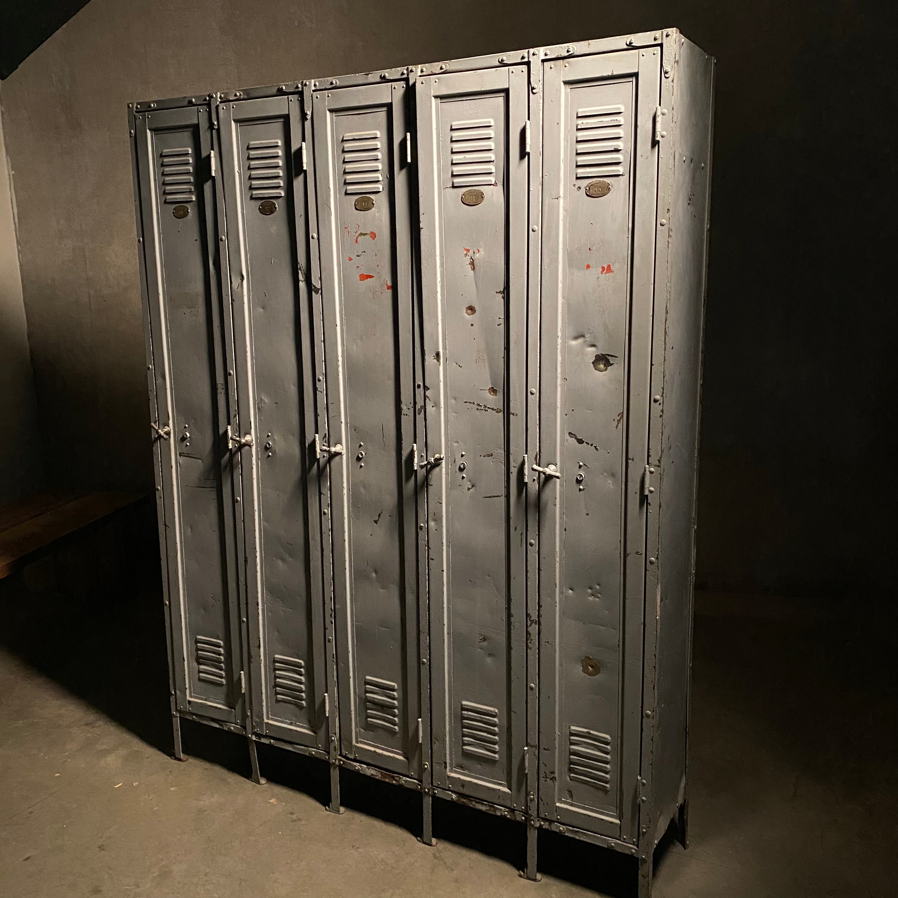 1920  FACTORY GRADE  industrial lockers