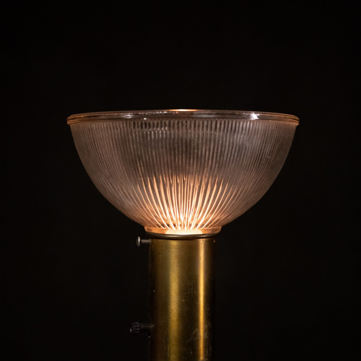 1950's MCM brass dual light floor lamp – Scott Landon Antiques and Interiors