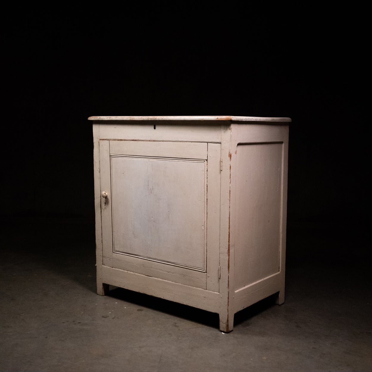 1850 Quebec Pine Sideboard Commode