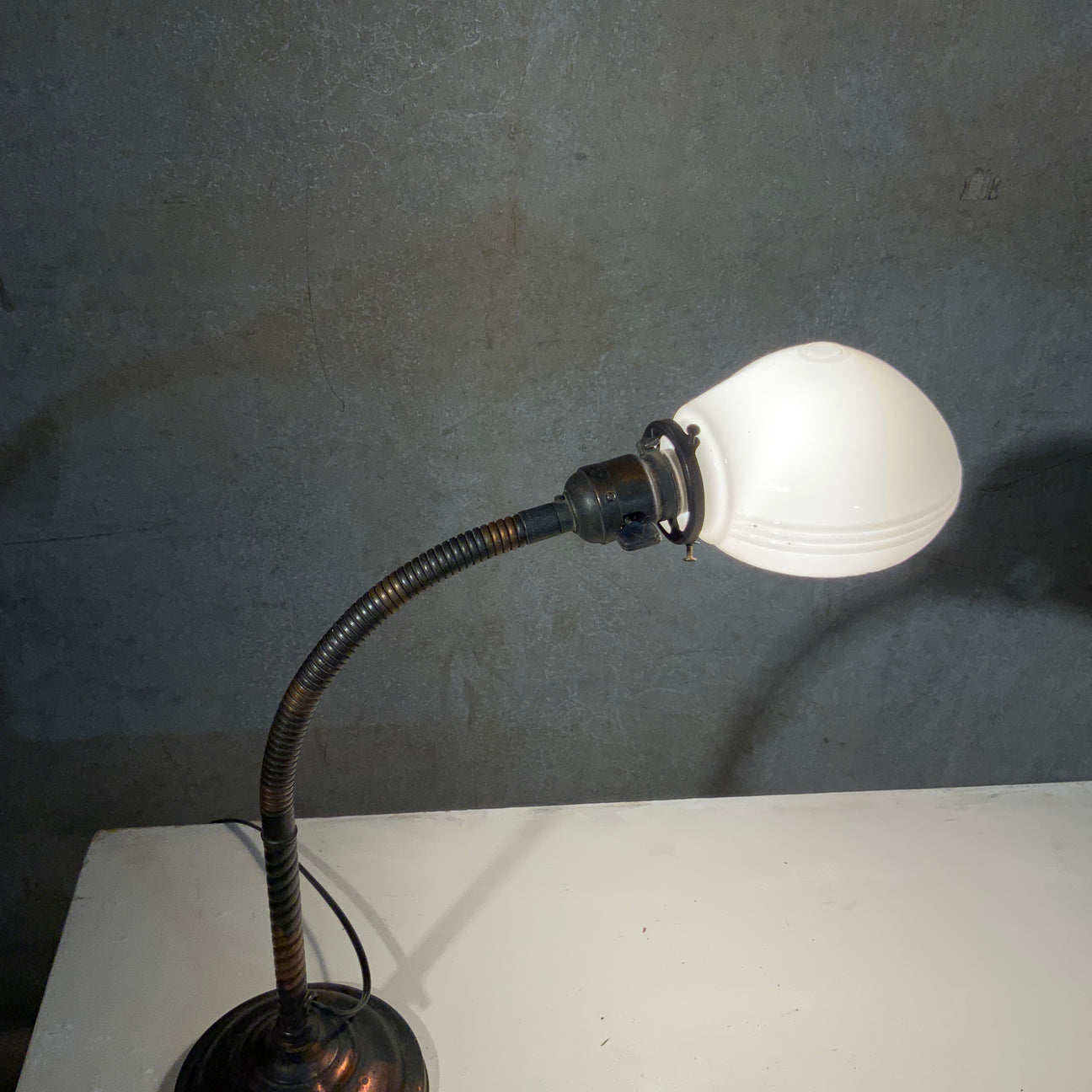 1910 Japanned Industrial desc lamp by Faeries – Scott Landon Antiques and  Interiors
